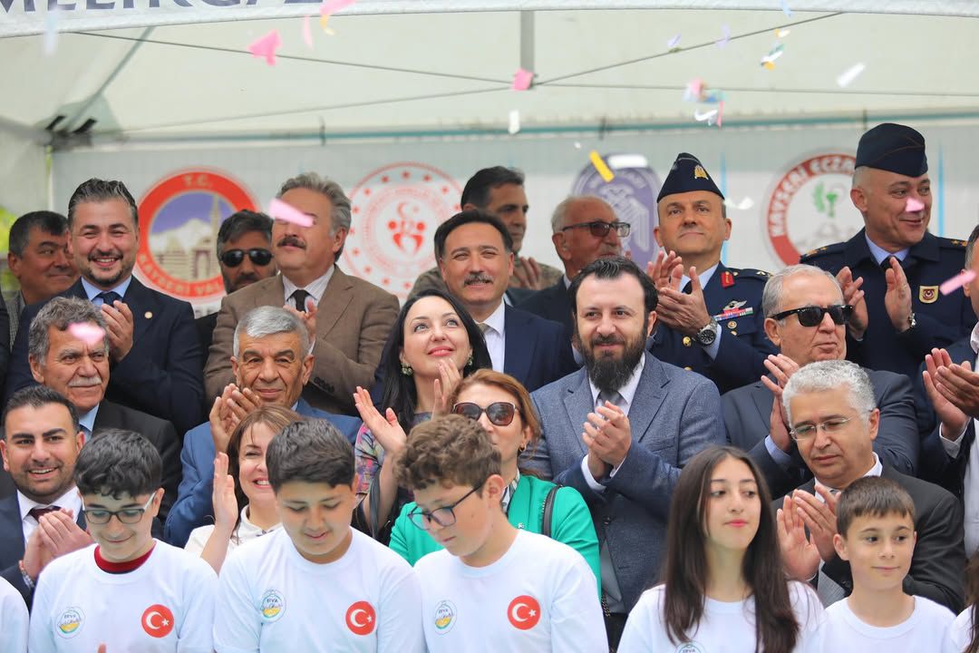 69. ERVA ECZACILAR ODASI ERVA SPOR OKULU AÇILDI