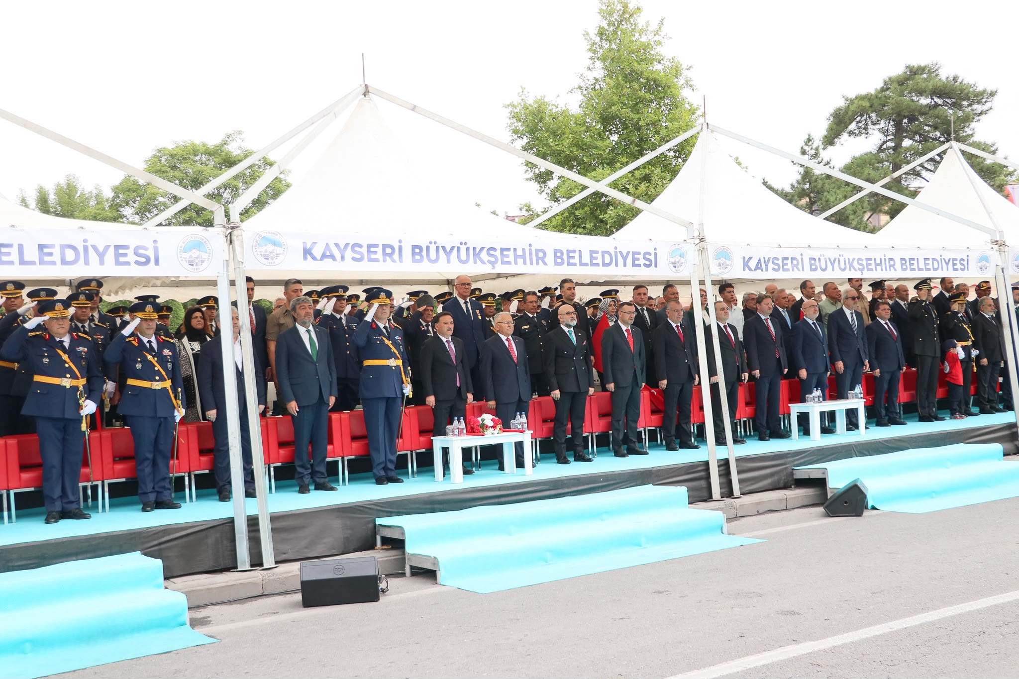30 AĞUSTOS ZAFER BAYRAMI COŞKUSU CUMHURIYET MEYDANI'NDA YAŞANDI