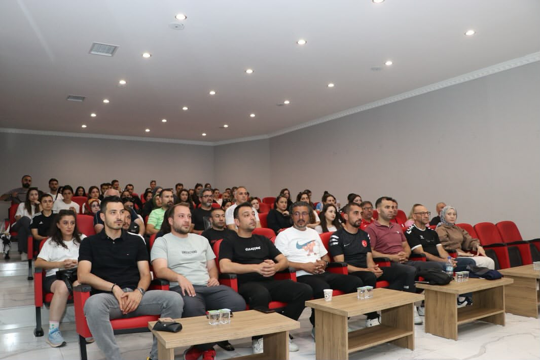 ERVA SPOR OKULLARI DEĞERLENDİRME TOPLANTISI