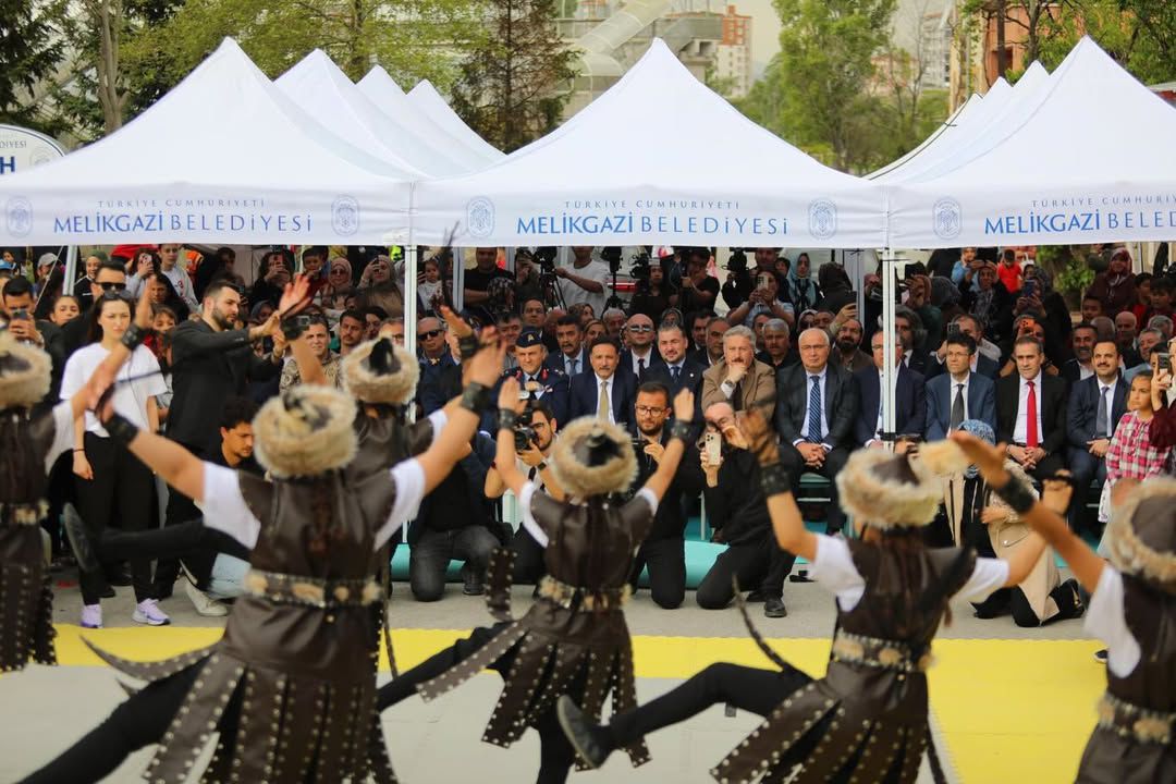 69. ERVA ECZACILAR ODASI ERVA SPOR OKULU AÇILDI