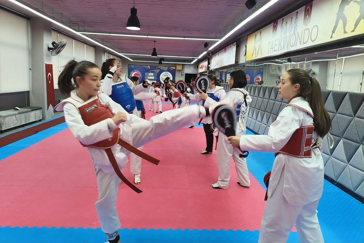 ERVA Spor Okullarında Antrenmanlar Tüm Hızıyla Devam Ediyor