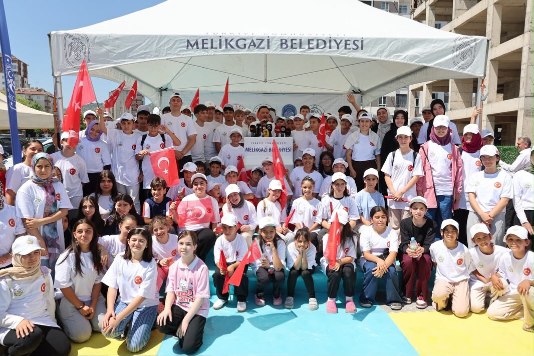 72. ERVA COŞKU İLE AÇILDI