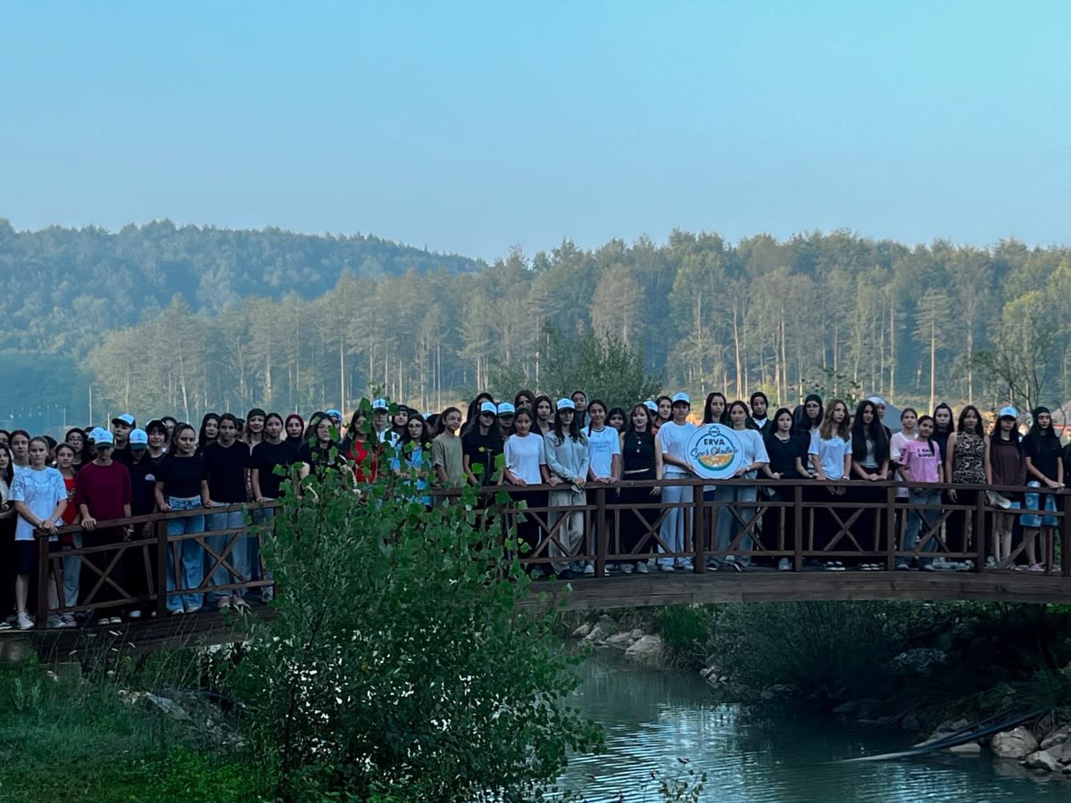 ERVA SPORCULARIMIZ DÜZCE'DE DOĞAYLA İÇ İÇE YEŞİLAY KAMPINDA