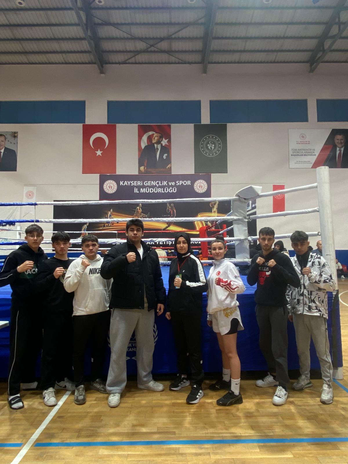 Sehit Nuri Yazanel Muaythai Il Seçmesi müsabakalarinda Erva Spor Okullarindan 40 Madalya