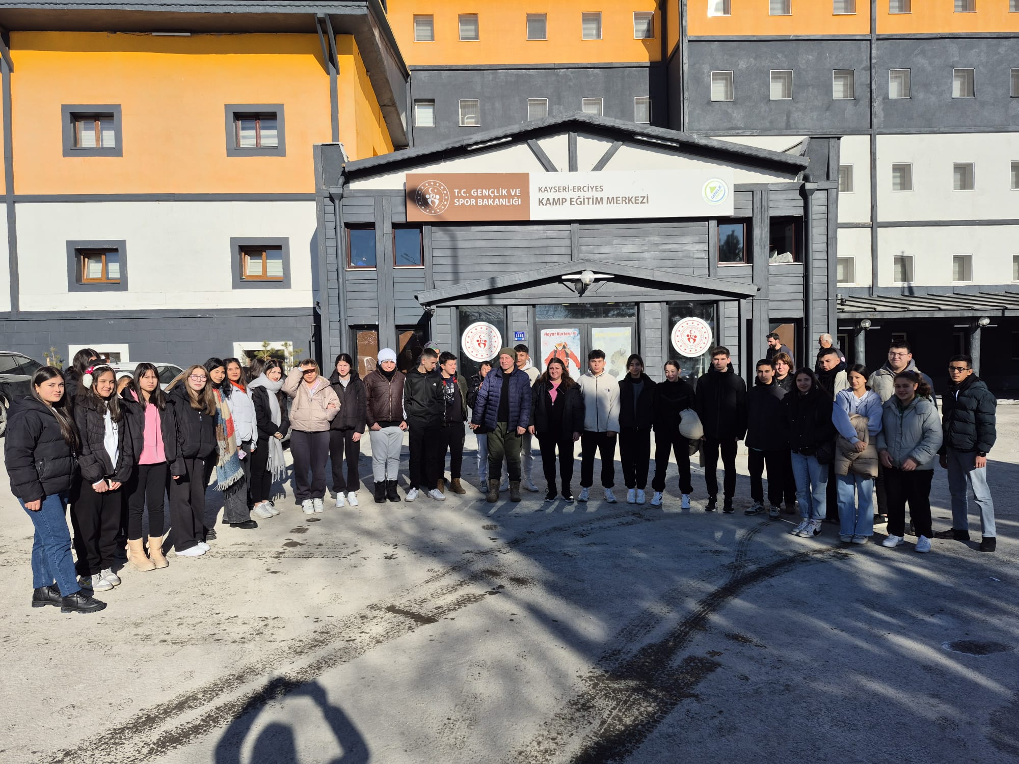 ERVA SPOR OKULLARI ERCIYES KAYAK MERKEZI GEZISI